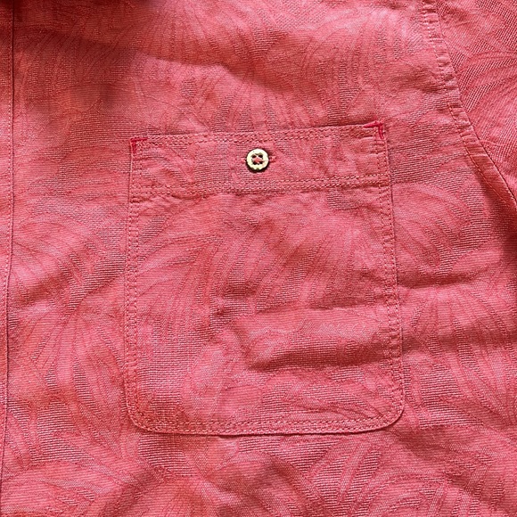 New! Tommy Bahama Button-Down Shirt - Picture 6 of 11